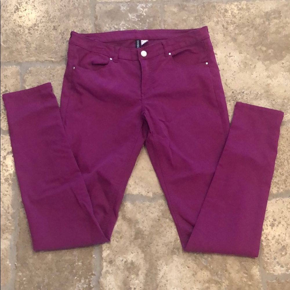Pink skinny jeans